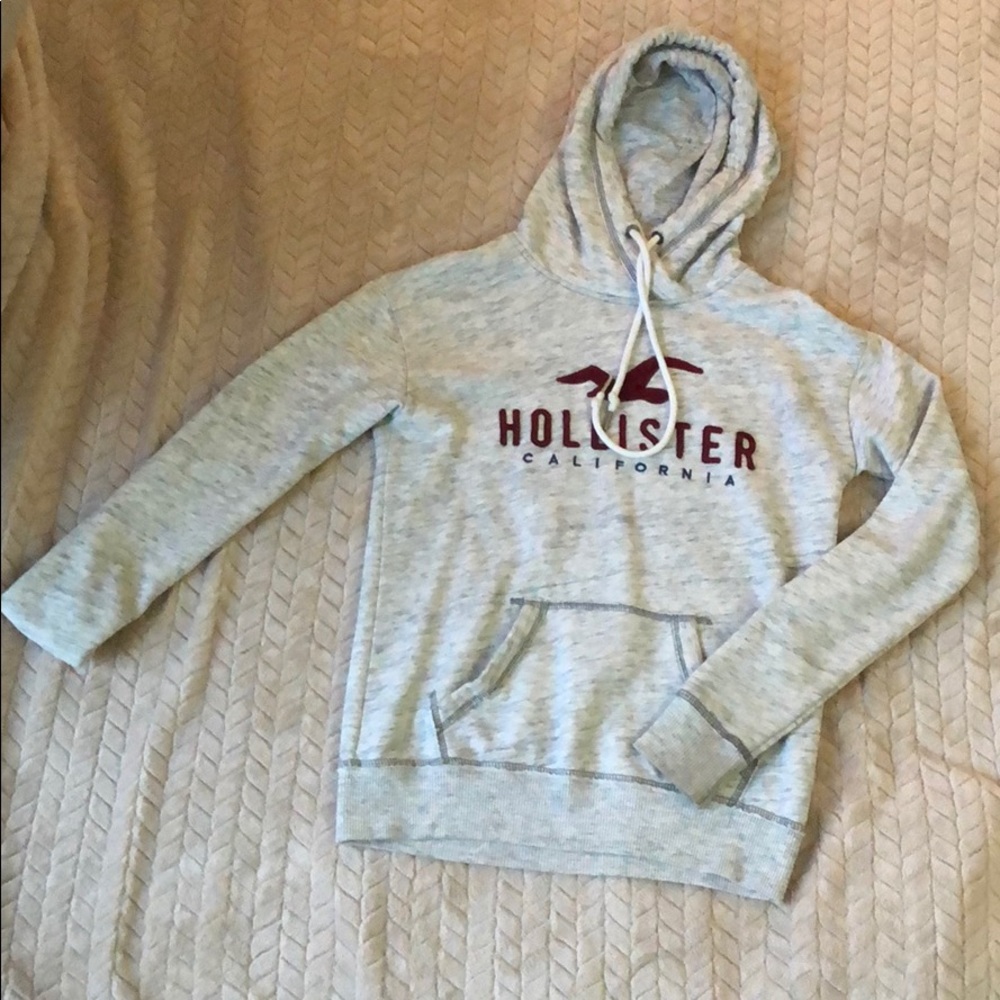 Hooded sweatshirt.